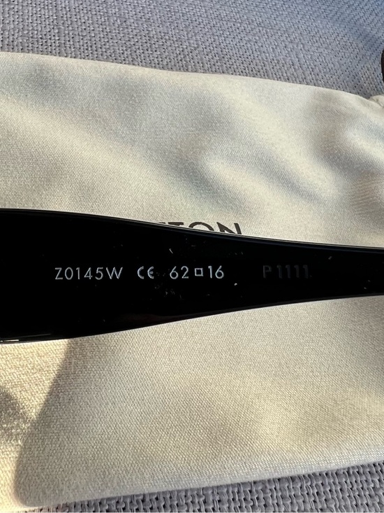Louis Vuitton ursula Strass Noir Black Sunglasses Z0145W Rhinestone Flower Logo main image 5
